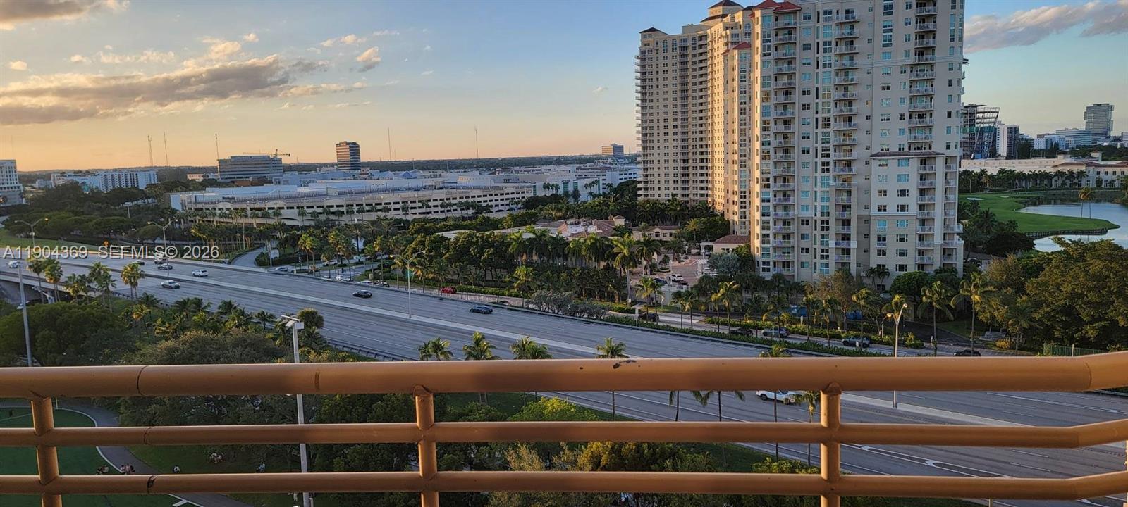 Residential in Aventura 2