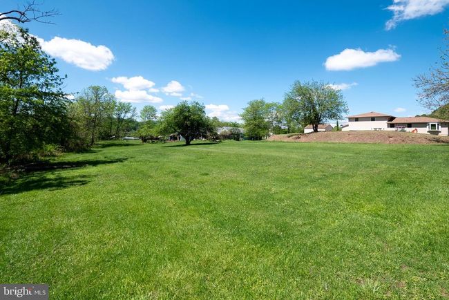 4015 Lower Saucon Rd, House other with 3 bedrooms, 3 bathrooms and null parking in HELLERTOWN PA | Image 24