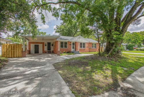 5143 Attleboro St, JACKSONVILLE, FL, 32205-6419 | Card Image