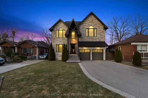 1487 Myron Dr, Mississauga, ON, L5E2N5 | Card Image