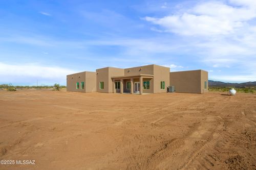 10042 La Tierra Roja Drive, Hereford, AZ, 85615 | Card Image