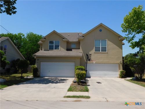 957 / 959 Misty Acres Drive, New Braunfels, TX, 78130 | Card Image