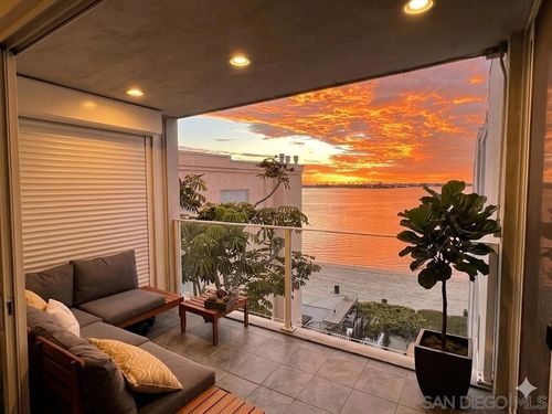 3b-3850 Riviera Dr, San Diego, CA, 92109-6614 | Card Image