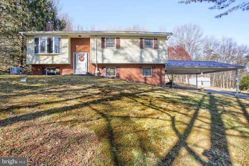 45 Allen Dr, SHERMANS DALE, PA, 17090-8400 | Card Image