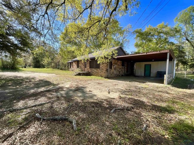 1004 W Sabine St, House other with 2 bedrooms, 2 bathrooms and null parking in Carthage TX | Image 30