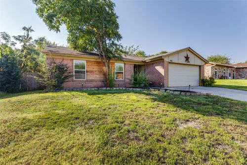 705 Admiralty Way, Fort Worth, TX, 76108-4002 | Card Image