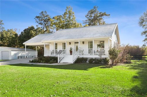 50124 Louisiana Polo Farms Blvd E, Folsom, LA, 70437-7701 | Card Image