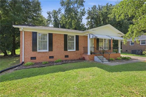1008 Lombardy St, Greensboro, NC, 27405-6016 | Card Image