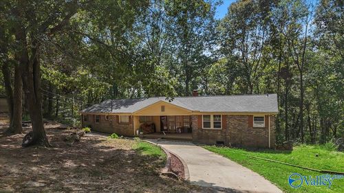 572 Mcdermont Rd, Union Grove, AL, 35175-9354 | Card Image