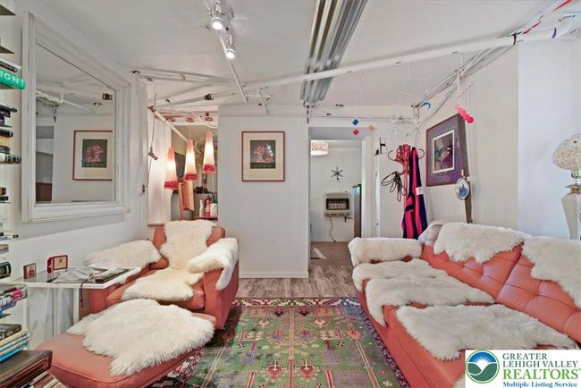413 South Ave, House other with 3 bedrooms, 1 bathrooms and null parking in Jim Thorpe PA | Image 32
