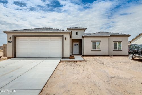 10261 W Concordia Dr, Arizona City, AZ, 85123-8535 | Card Image
