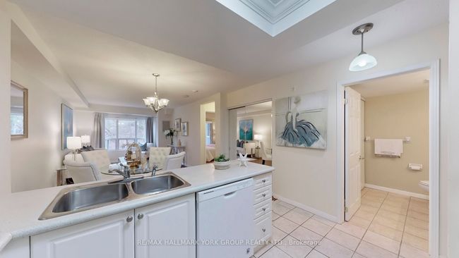 227 - 900 Bogart Mill Trail, Condo with 2 bedrooms, 2 bathrooms and 1 parking in Newmarket ON | Image 20