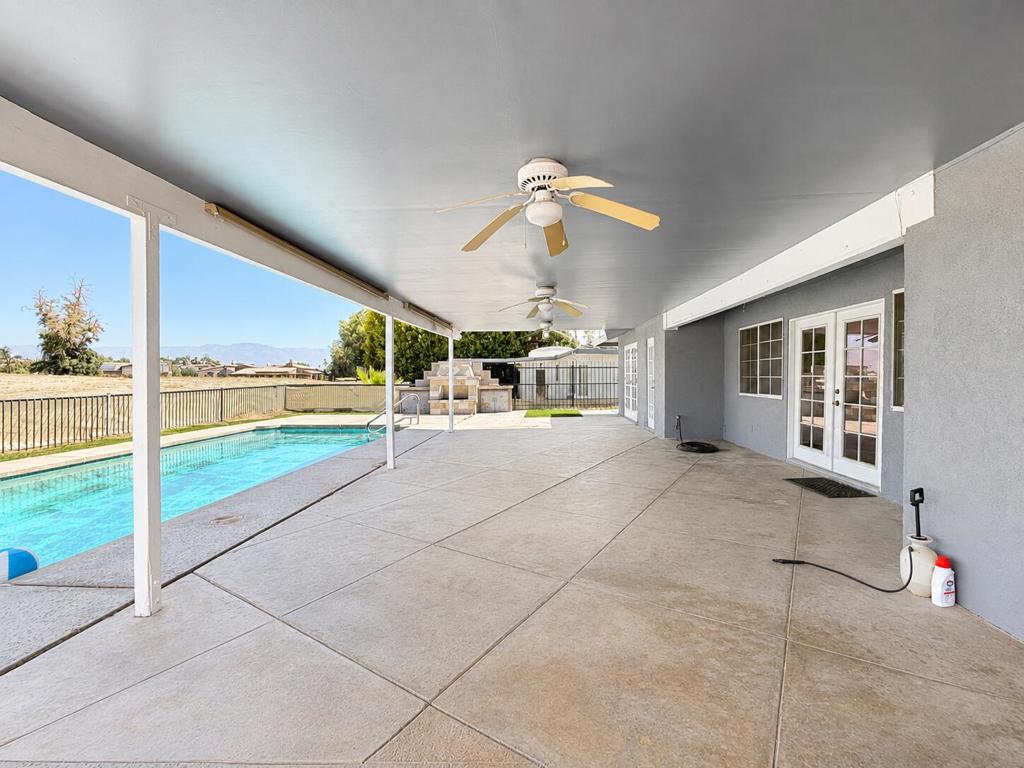 Residential Lease in Palm Desert 4