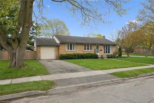 14 Glenwood Ave, Guelph, ON, N1H4L2 | Card Image