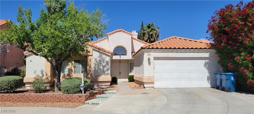 2701 Beachside Ct, Las Vegas, NV, 89117-0681 | Card Image