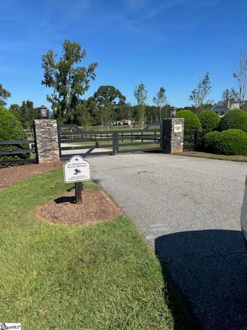 298 Stable Gate Dr, Campobello, SC, 29322-8037 | Card Image