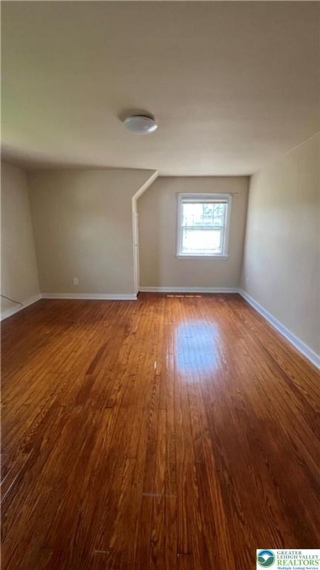2110 Center St, House other with 3 bedrooms, 2 bathrooms and null parking in BETHLEHEM PA | Image 10