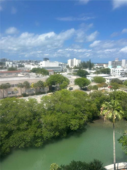 7j-7441 Wayne Ave, Miami Beach, FL, 33141-2502 | Card Image