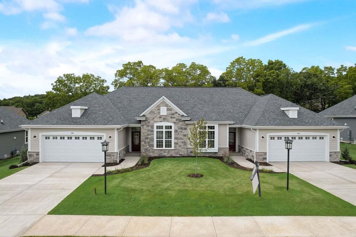 Prairie Song Ct, Waukesha, WI 53188