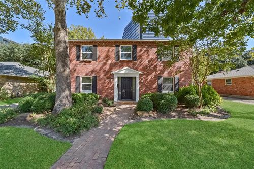 2511 Blue Willow Dr, Houston, TX, 77042-3002 | Card Image