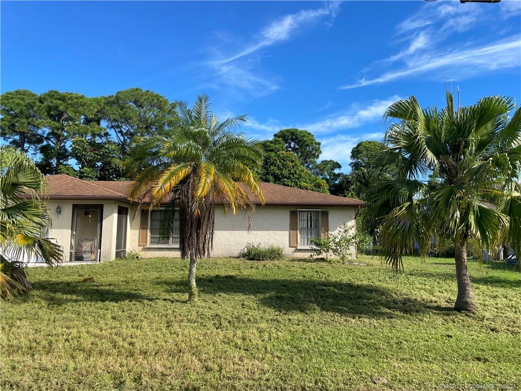 Todd Ave, Port Saint Lucie, FL 34983