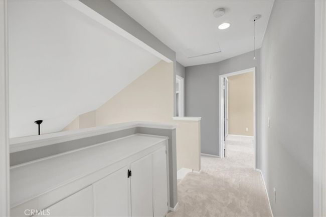 Upstairs Hallway | Image 27