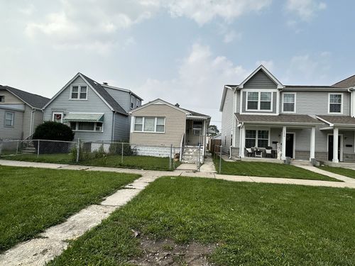 7634 W 63rd Pl, Summit, IL, 60501-1802 | Card Image