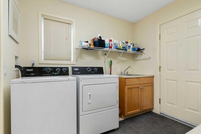461 Sienna Heights Hill Sw, House other with 3 bedrooms, 3 bathrooms and 4 parking in Calgary AB | Image 13