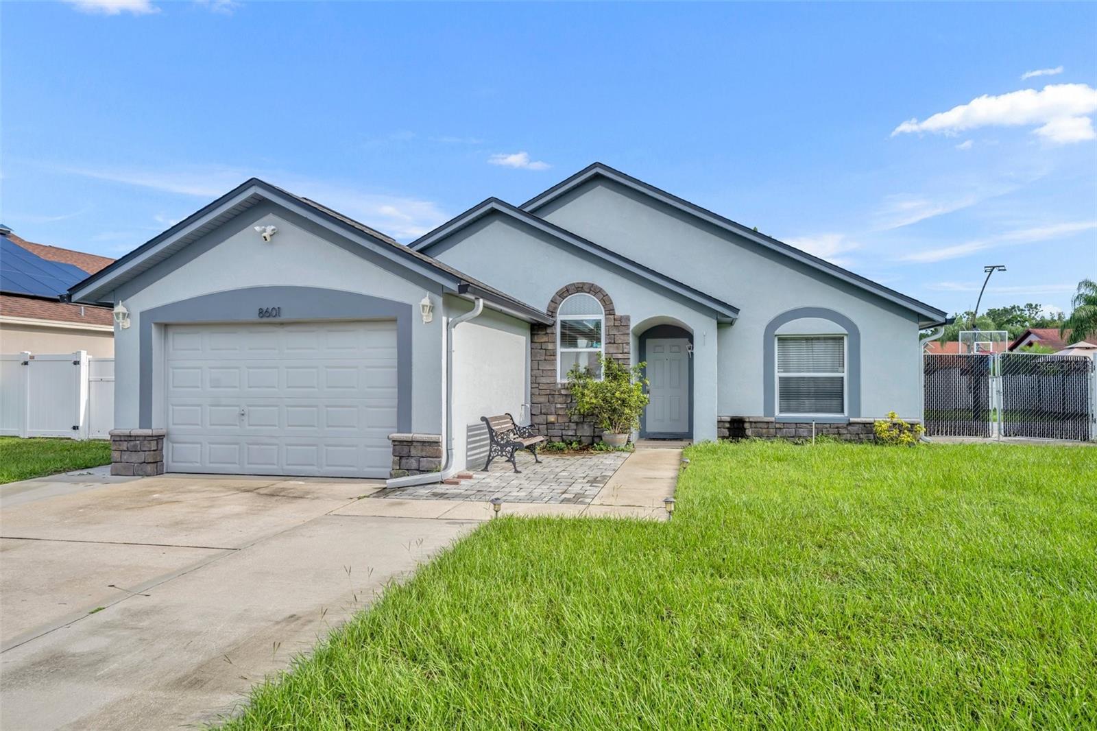 Cavendish Dr, Kissimmee, FL 34747