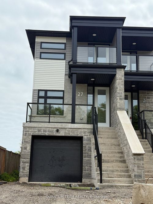 main-27 Superior St, Welland, ON, L3B3A6 | Card Image