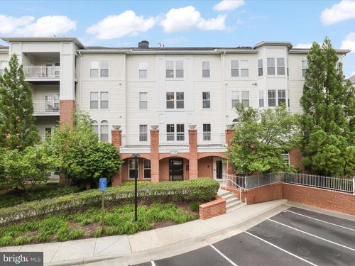 unit-310-2921 Deer Hollow Way, FAIRFAX, VA, 22031-6043 | Card Image