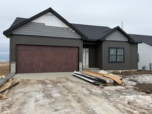 667 S Regulators St, Rochelle, IL, 61068-1168 | Card Image