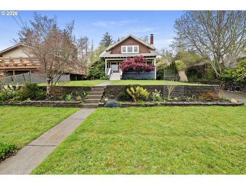 538 Mcclure Ave, Astoria, OR, 97103-5519 | Card Image