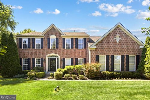 1472 Hidden Pond Dr, Yardley, PA, 19067-4400 | Card Image