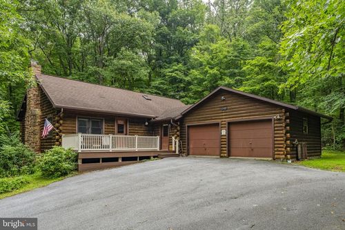 88 Fox Rd, NEWMANSTOWN, PA, 17073-8613 | Card Image