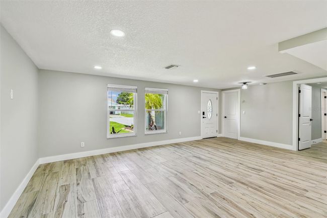 13909 Berkowitz Ave, House other with 3 bedrooms, 2 bathrooms and null parking in Hudson FL | Image 19