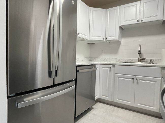 90 - 90 Wilton Crst, Condo with 2 bedrooms, 2 bathrooms and null parking in Wilton CT | Image 6