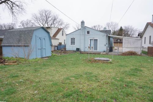21712 Lakeview St, Saint Clair Shores, MI, 48080-4052 | Card Image