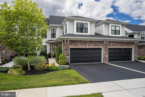 44 Birdie Way, LAWRENCE TOWNSHIP, NJ, 08648-2722 | Card Image