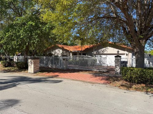 1220 Sw 103rd Ct, Miami, FL, 33174-2748 | Card Image