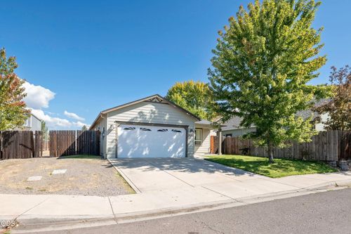 3680 Abigail Dr, White City, OR, 97503-1077 | Card Image
