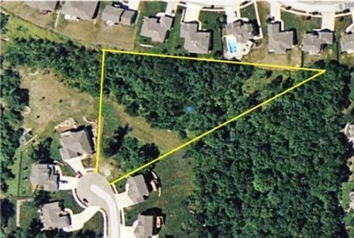 7709 Brook Lane Ave, Kansas City, MO, 64139-1105 | Card Image