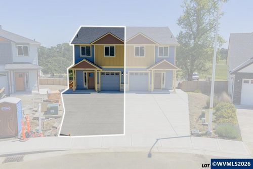597 Ne Evergreen Ave, Dallas, OR, 97338-9121 | Card Image