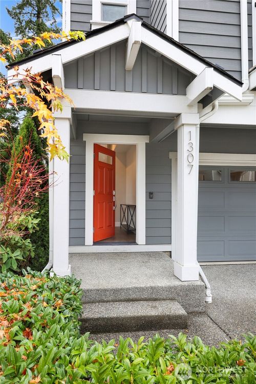 1307 141st Pl Sw, Lynnwood, WA, 98087-6398 | Card Image