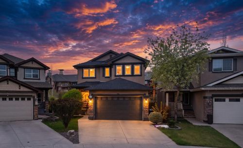 216 Everbrook Way Sw, Calgary, AB, T2Y0E8 | Card Image