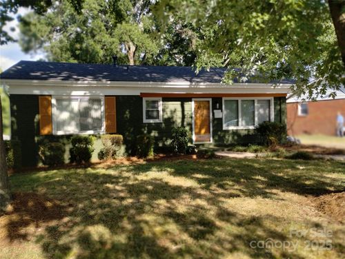 621 Reeves Ct, Charlotte, NC, 28208-2102 | Card Image