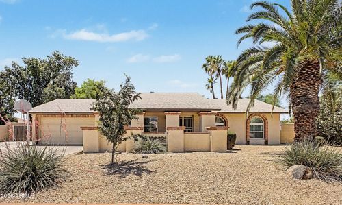4633 E Redfield Rd, Phoenix, AZ, 85032-5518 | Card Image