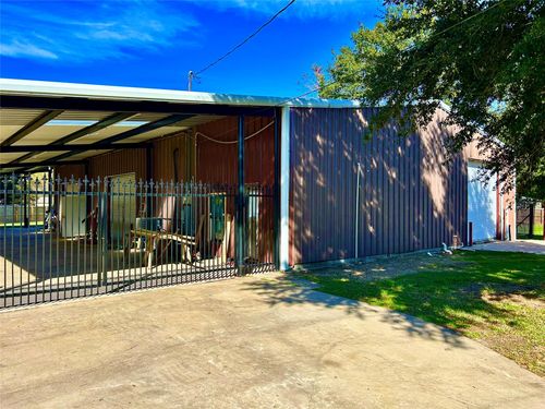 8766 Beauxart Garden Rd, Beaumont, TX, 77705-7940 | Card Image
