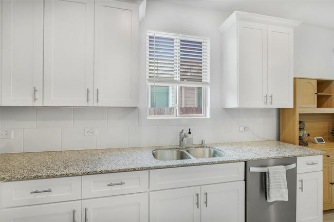 16910 Elm Grove Rd, House other with 4 bedrooms, 2 bathrooms and 2 parking in Conroe TX | Image 7