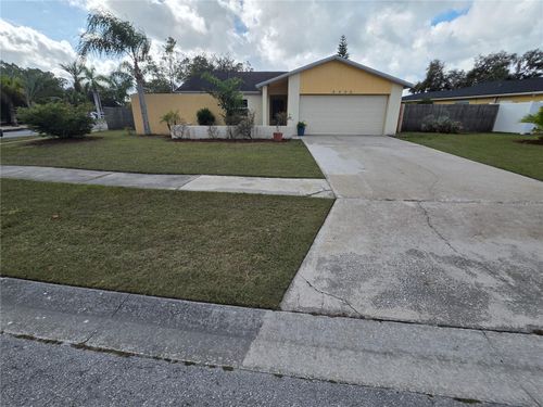 5405 Fulmar Dr, TAMPA, FL, 33625-1907 | Card Image